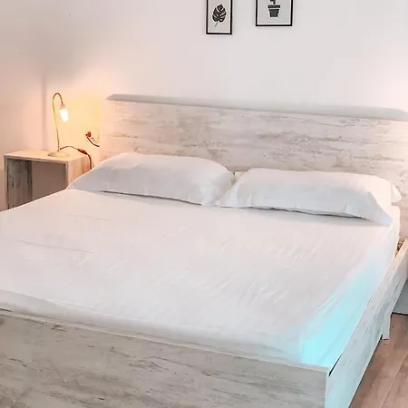 Hébergement de vacances Aqua *
